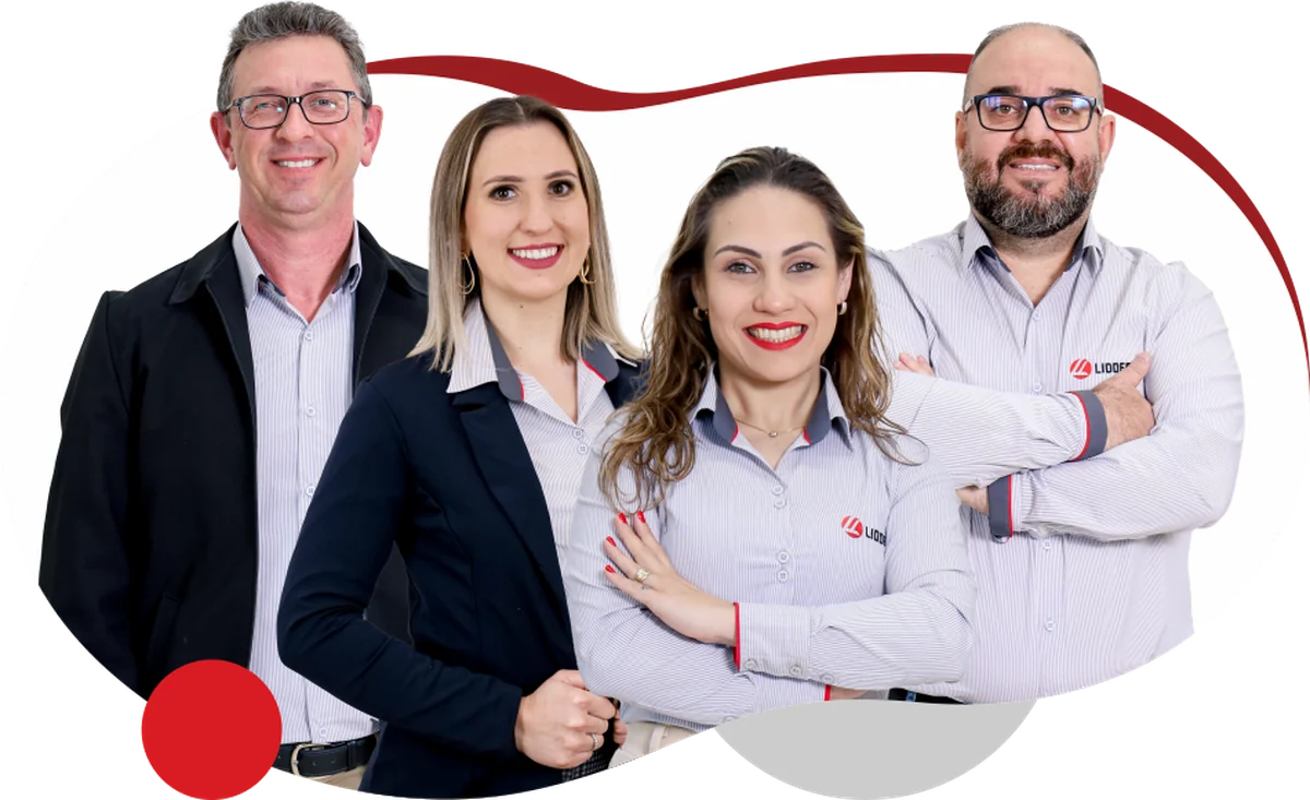 Danilo Polacinski, Andréia Kopp, Raquel Schmidt e Marco Aurélio Amaral, sócios da Lidder